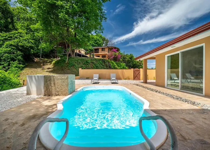 Hébergement de vacances Serene Mar Azul Zen With Pool And Yoga Deck *